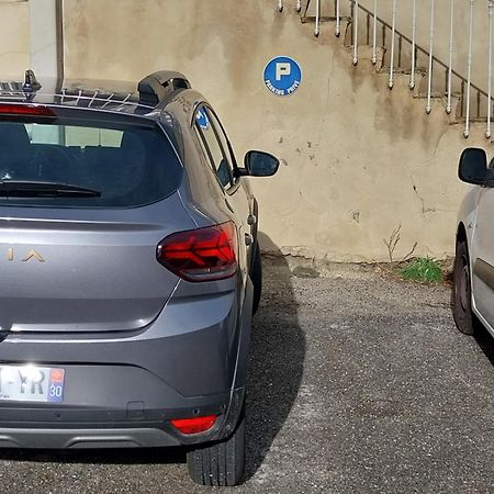 Maison Quai De La Fontaine Plus Parking Ним Екстериор снимка